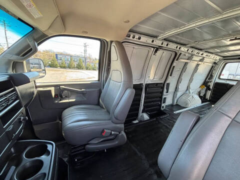 2019 Chevrolet Express 2500