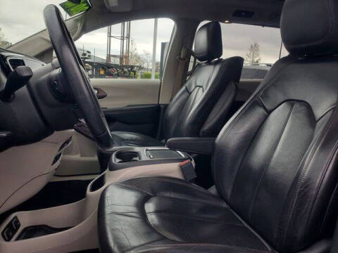 2018 Chrysler Pacifica Touring L Plus