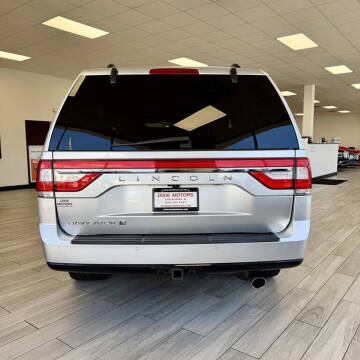 2017 Lincoln Navigator L Reserve