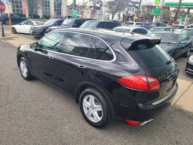 2013 Porsche Cayenne S Hybrid
