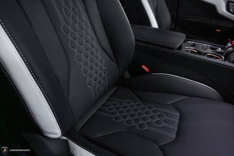 2023 Lamborghini Urus S