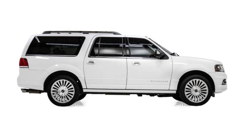 2017 Lincoln Navigator L Select