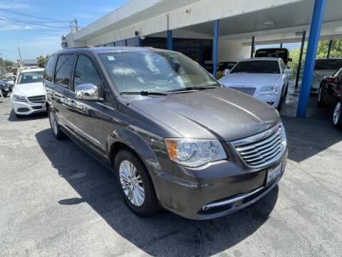 2015 Chrysler Town and Country for sale at CAR CITY SALES in La Crescenta CA