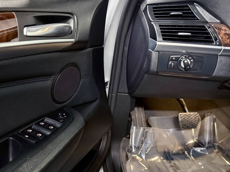 2011 BMW X5 xDrive35i Sport Activity