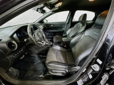 2020 Kia Forte GT Line