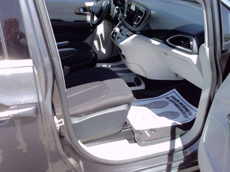 2017 Chrysler Pacifica Touring