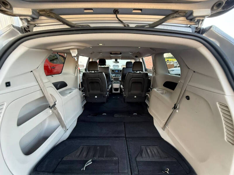 2018 Chrysler Pacifica Touring L