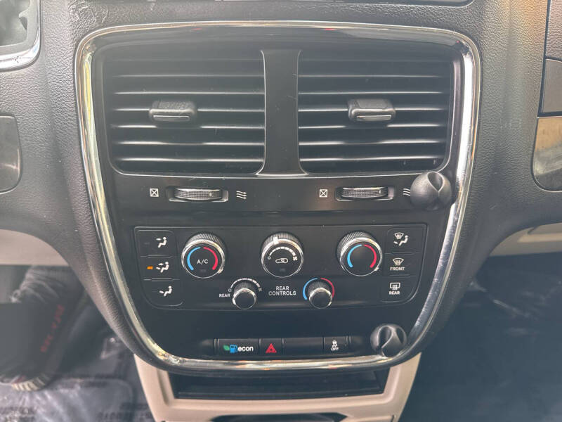 2019 Dodge Grand Caravan SE