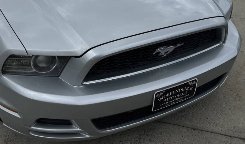 2013 Ford Mustang V6