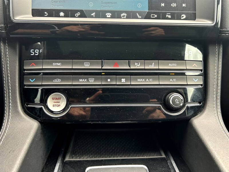 2020 Jaguar F-PACE S