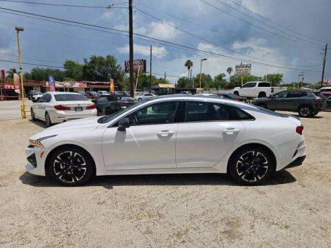 2022 Kia K5