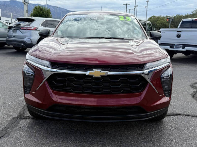 2025 Chevrolet Trax LS
