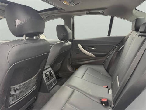 2018 BMW 3 Series 320i xDrive