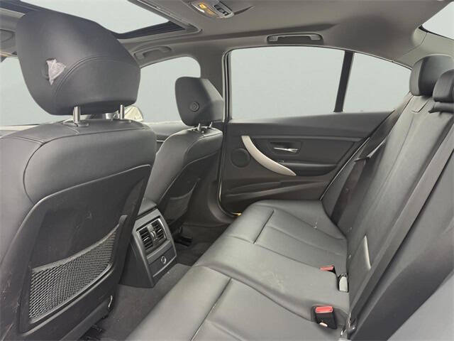 2018 BMW 3 Series 320i xDrive