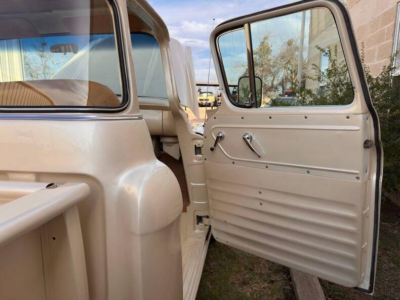 1957 Chevrolet 3100