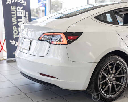 2020 Tesla Model 3 Standard Range Plus