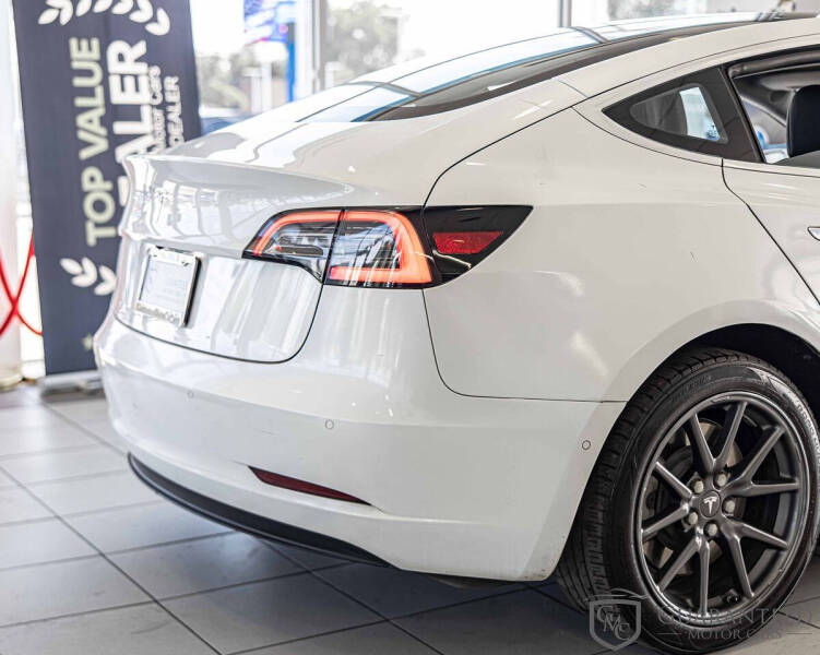 2020 Tesla Model 3 Standard Range Plus