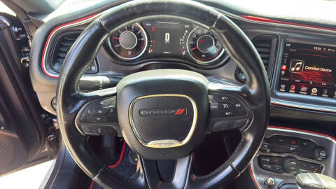 2015 Dodge Challenger SXT