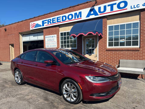 2015 Chrysler 200 for sale at FREEDOM AUTO LLC in Wilkesboro NC