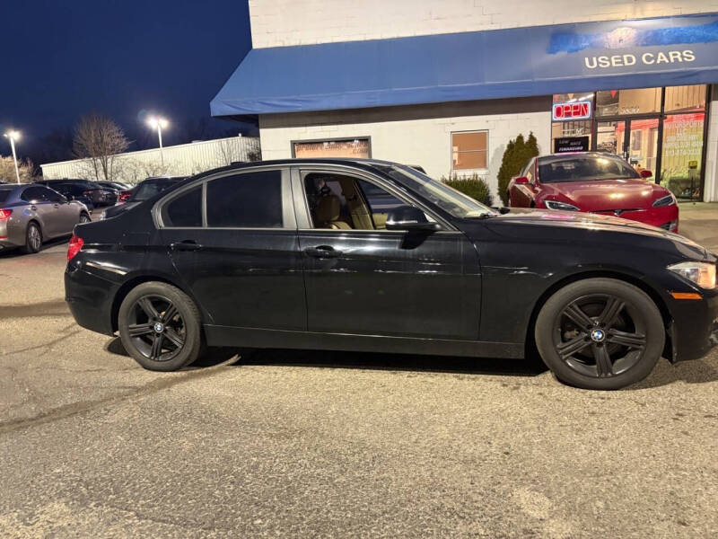 2014 BMW 3 Series 320i