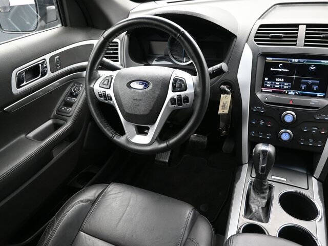2011 Ford Explorer XLT