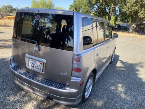 2004 Scion xB