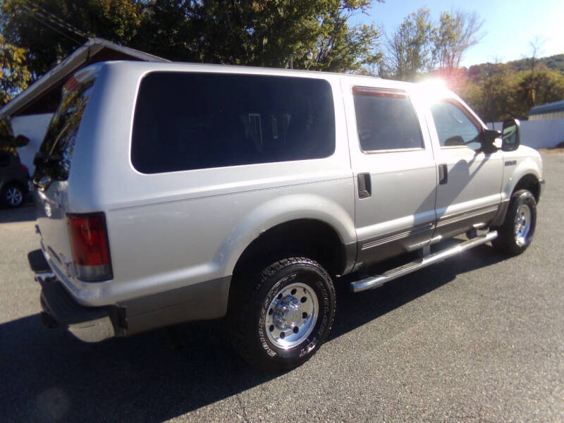 2003 Ford Excursion XLT