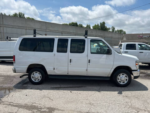 2014 Ford E-Series E-350 SD XLT