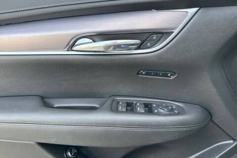2023 Cadillac XT6 Luxury
