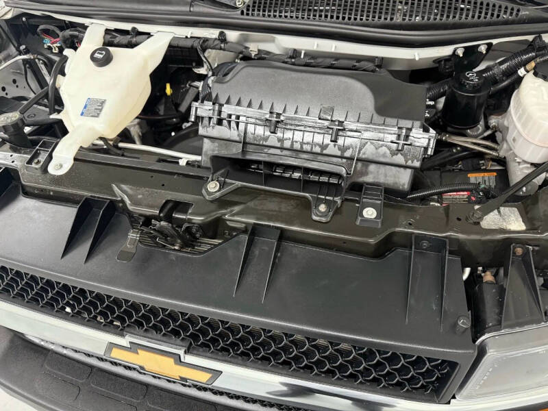 2021 Chevrolet Express 2500