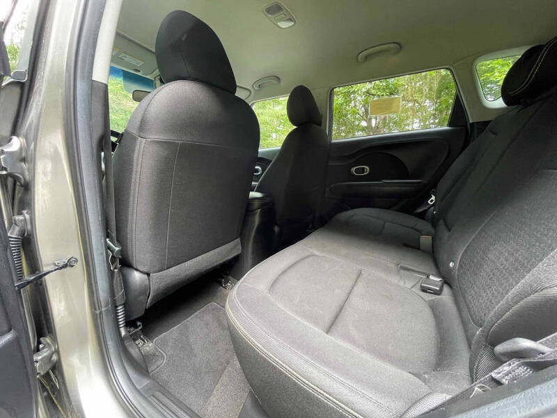 2016 Kia Rio 5-Door EX