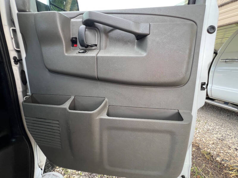 2018 GMC Savana 2500