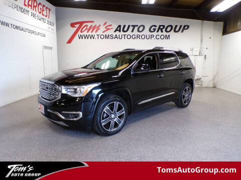 2017 GMC Acadia Denali Photo