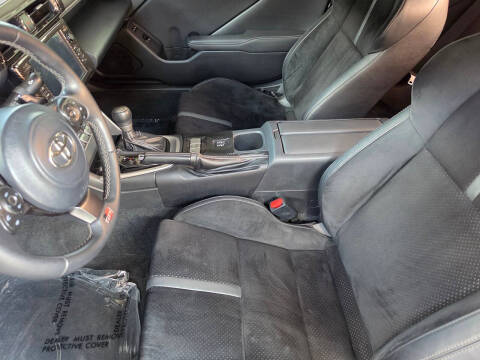 2023 Toyota GR86 Premium