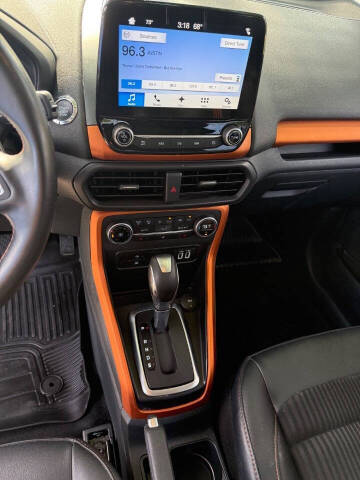 2018 Ford EcoSport SES