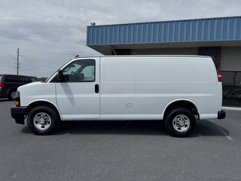 2021 Chevrolet Express 2500