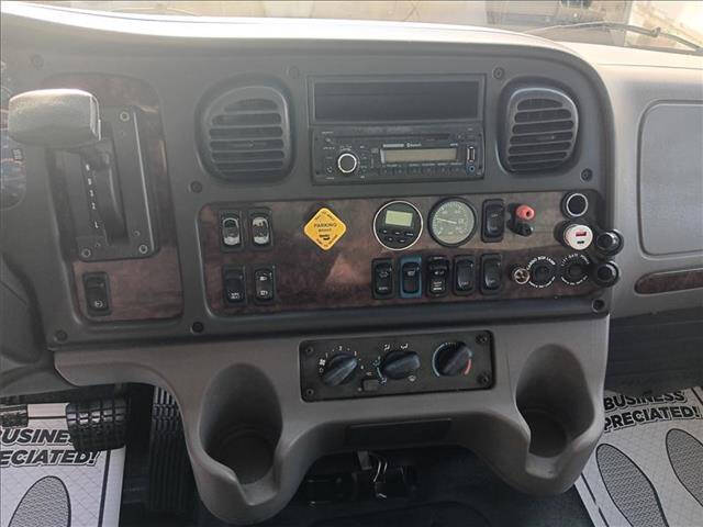 2016 Freightliner M2 106