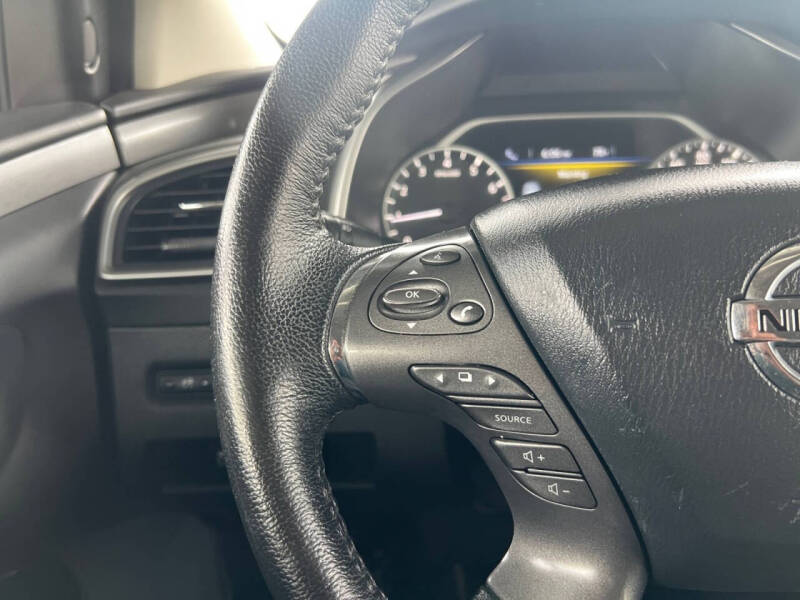 2022 Nissan Murano SV