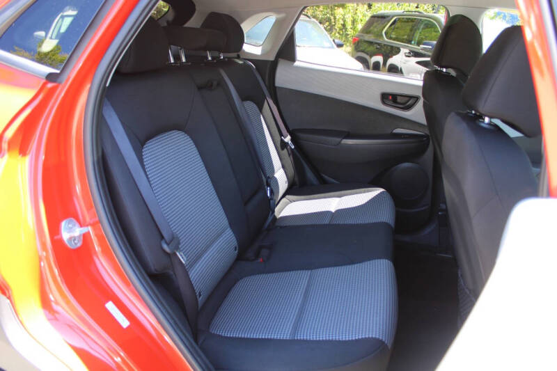 2020 Hyundai Kona SEL