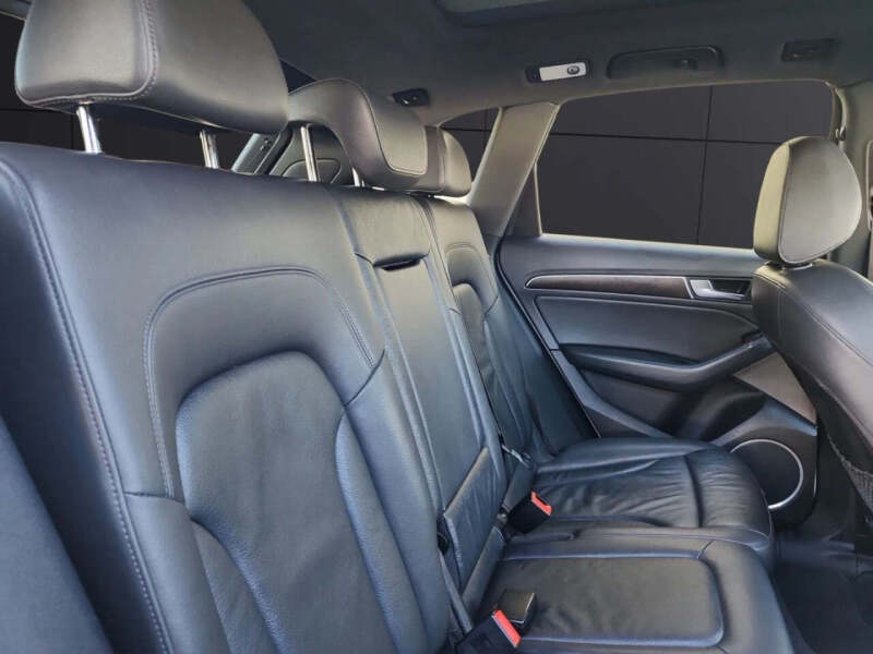 2016 Audi Q5 2.0T quattro Premium Plus