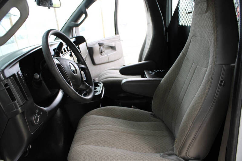 2016 Chevrolet Express 2500