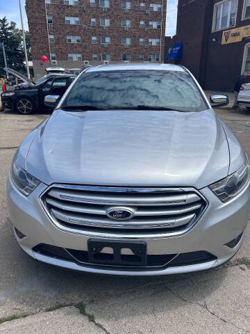 2013 Ford Taurus Limited