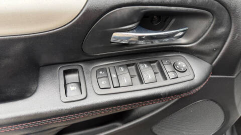 2017 Dodge Grand Caravan GT