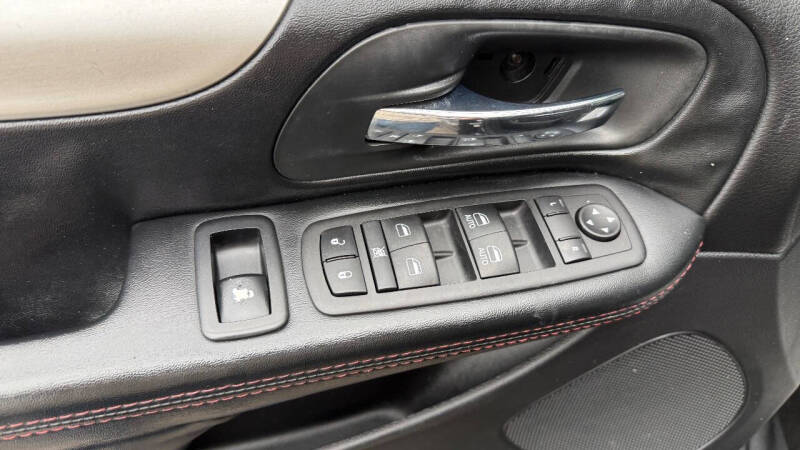 2017 Dodge Grand Caravan GT