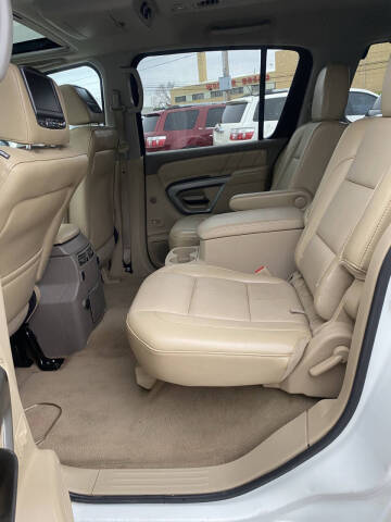 2015 Nissan Armada Platinum