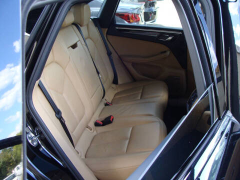 2017 Porsche Macan S