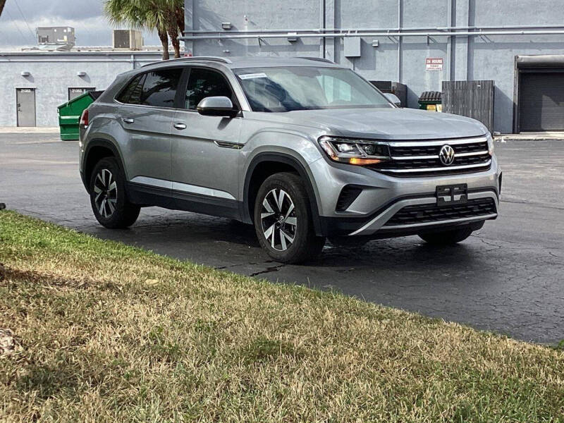 2022 Volkswagen Atlas Cross Sport SE