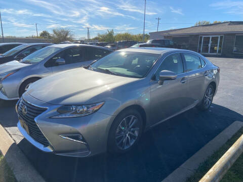 2016 Lexus ES 300h