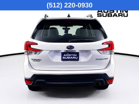 2024 Subaru Forester Premium