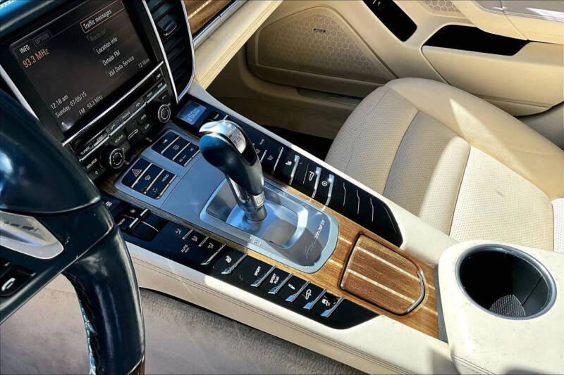2011 Porsche Panamera
